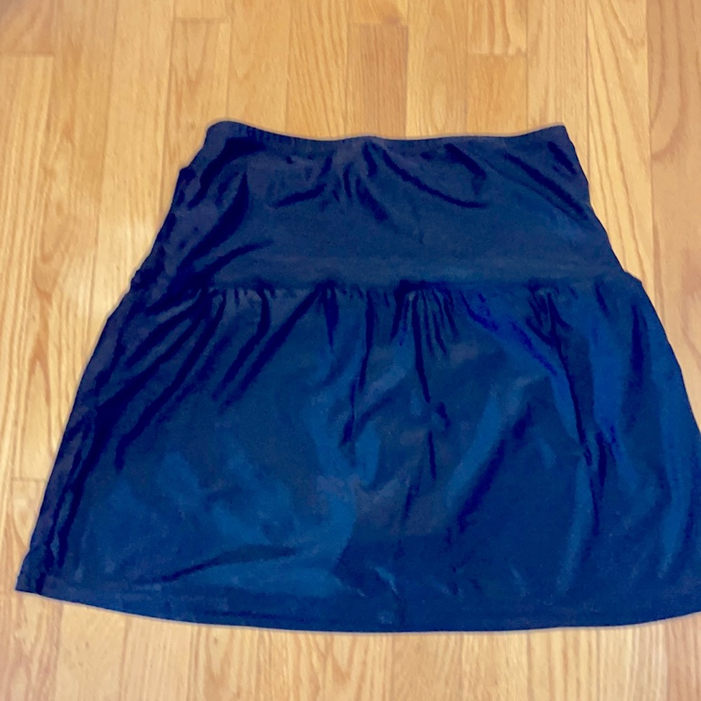 Maternity swim skirt size large